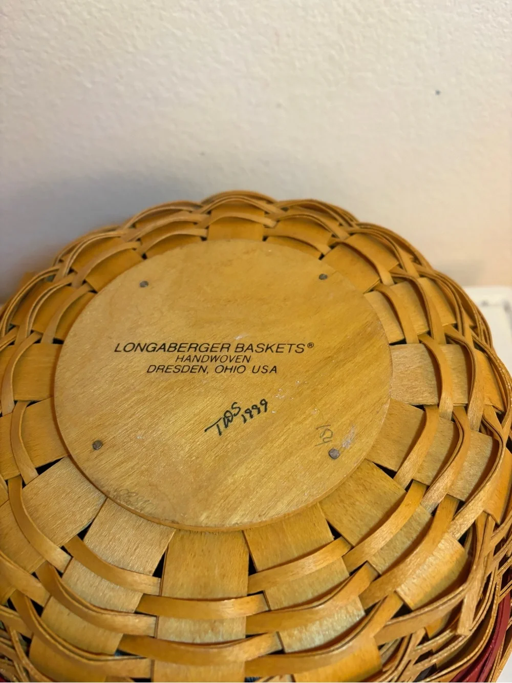 Vintage Longaberger 1999 Christmas Collection Popcorn Basket, Holly Berry Liner